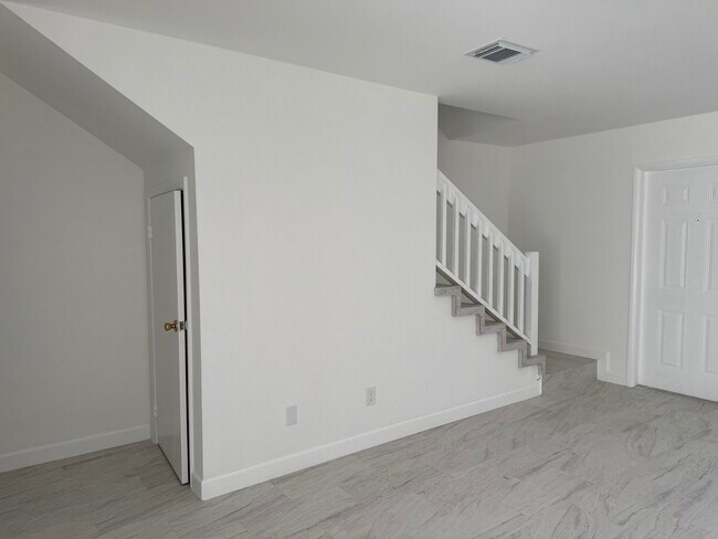 Foto del edificio - 2103 Wharf Ln