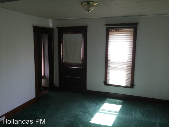 Foto del edificio - 843 Baxter St SE