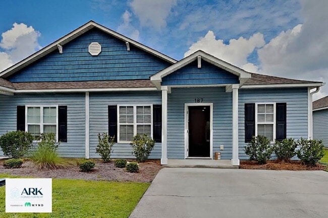 Building Photo - 187 Highlands Glen