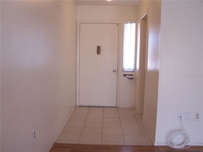 Building Photo - 1508 Chevy Chase Dr