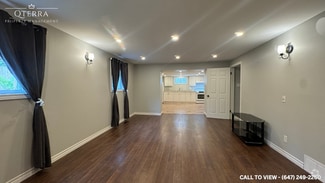 Building Photo - 375 Lakeview Dr