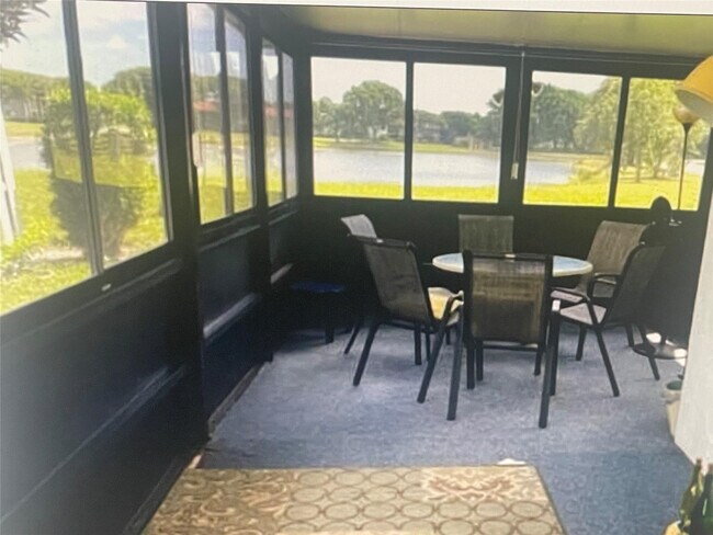 Foto del edificio - 5675 Northpointe Ln