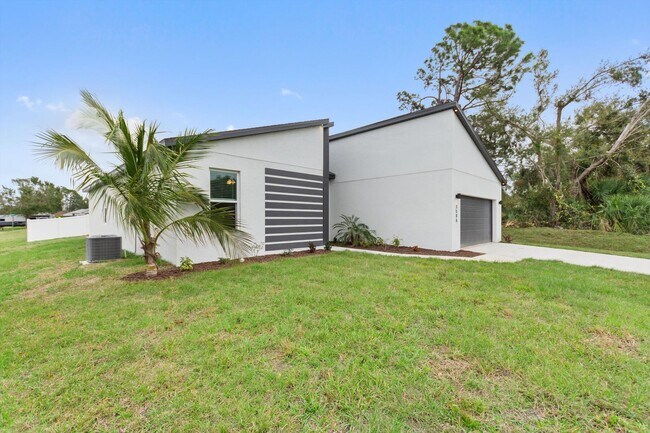 Foto del edificio - BRAND NEW Home! Modern, energy efficient h...