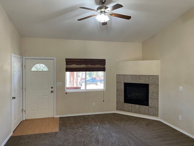 Foto del edificio - Adorable 3 Bedroom Home in Woodland Park