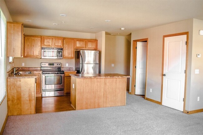 Foto del edificio - 2864 W Lakewood Dr