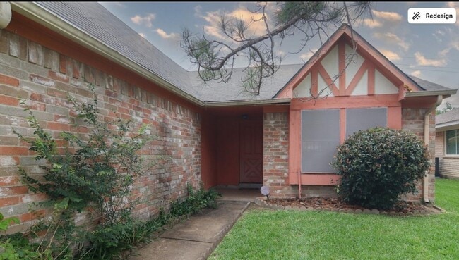 Building Photo - 10802 Sashay Dr