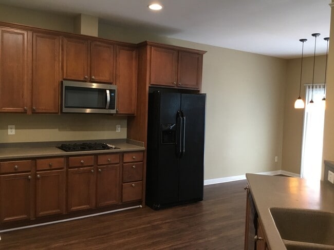 Building Photo - 636 Long Melford Dr