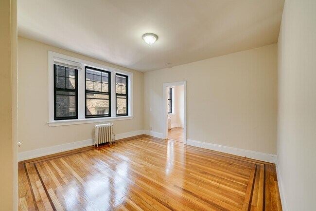 Building Photo - 51 Brinkerhoff Ave