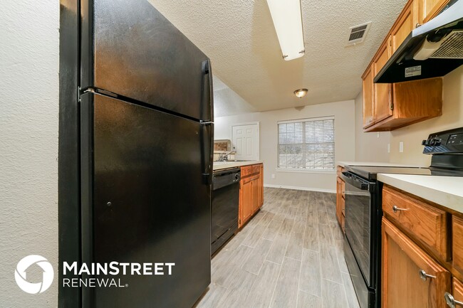 Building Photo - 922 Bayfield Dr