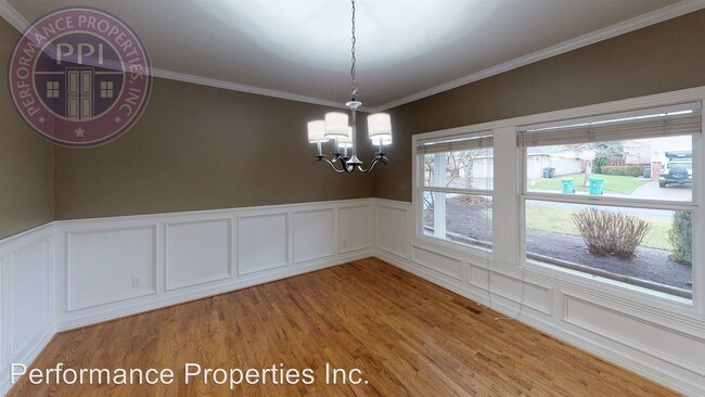 Building Photo - 14060 SW Steeplechase Ct