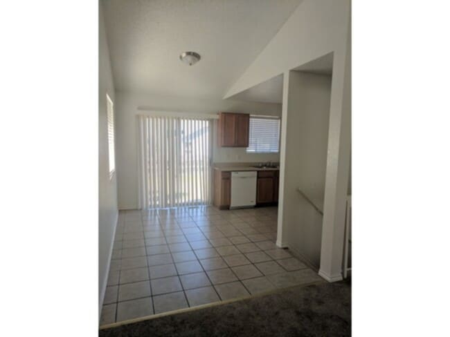 Foto del edificio - 14492 E 47th Ave