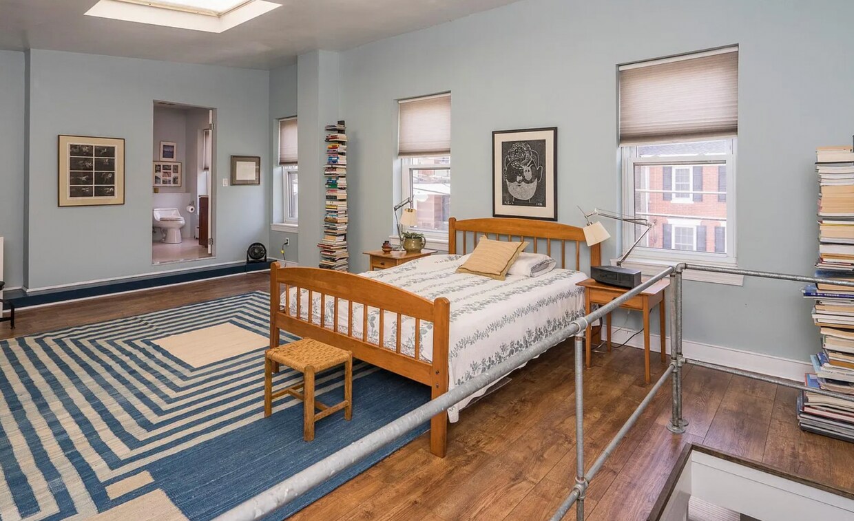 Foto principal - 2247 Grays Ferry Ave