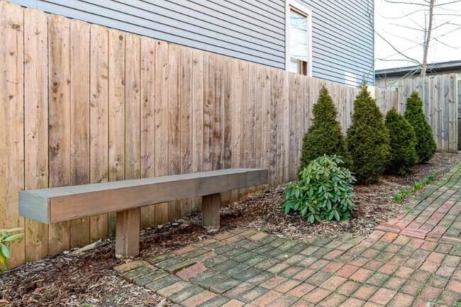 Foto del edificio - 625 S 6th St