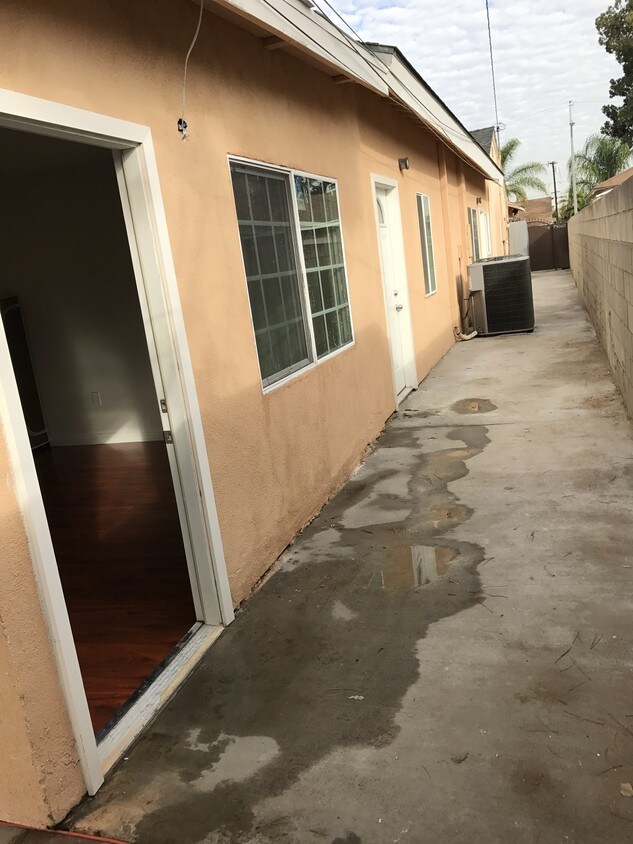 Foto del edificio - 13123 Graystone Ave