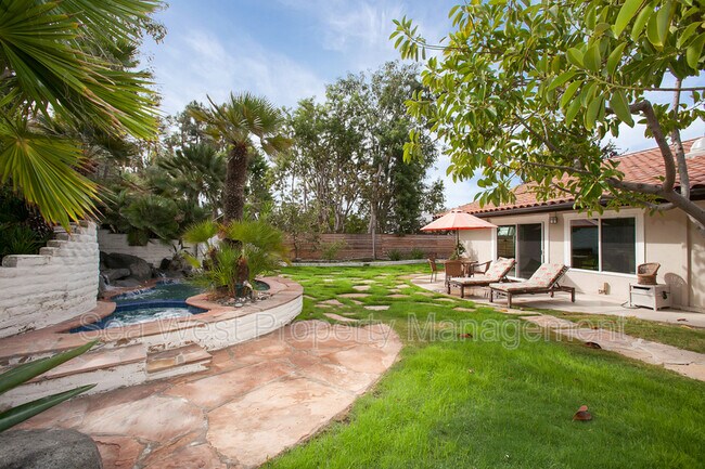 Foto del edificio - 7128 Almaden Ln