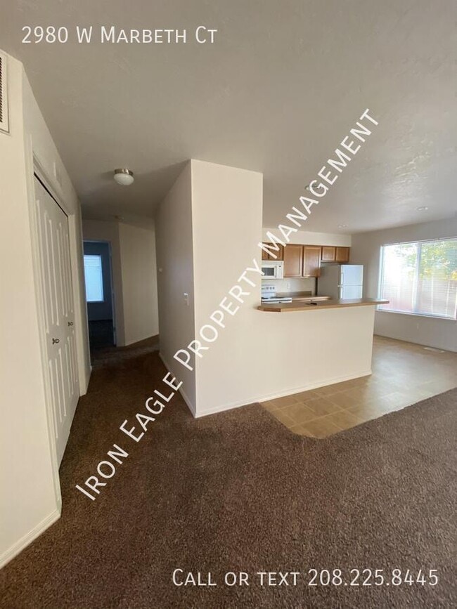 Building Photo - 2980 W Marbeth Ct