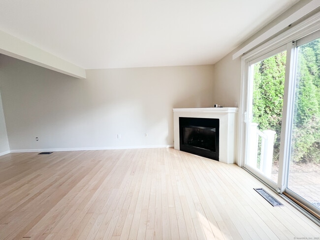 Foto del edificio - 83 Sandpiper Crescent