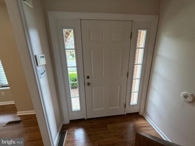 Foto del edificio - 12457 Andover Ct