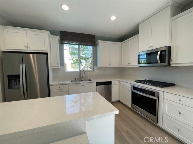 Building Photo - 16025 Symphony Ln