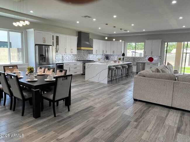 Foto del edificio - 6824 N 14th St