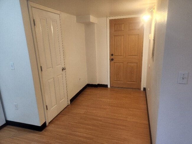 Building Photo - 3474 N Brocton Ave