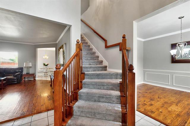 Foto del edificio - 1236 Blue Brook Dr