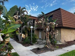 Building Photo - 1302 Nebraska Ave