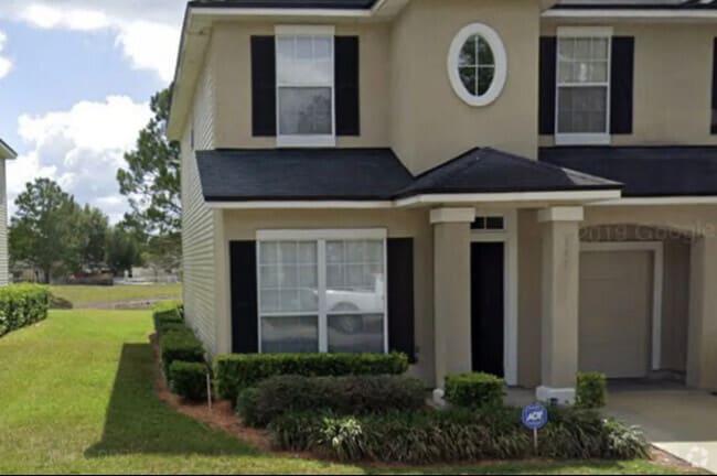 Building Photo - 447 Sherwood Oaks Dr