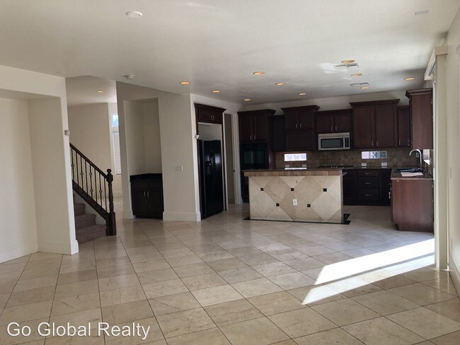 Foto del edificio - 5 br, 4.5 bath House - 9003 Greek Palace Ave
