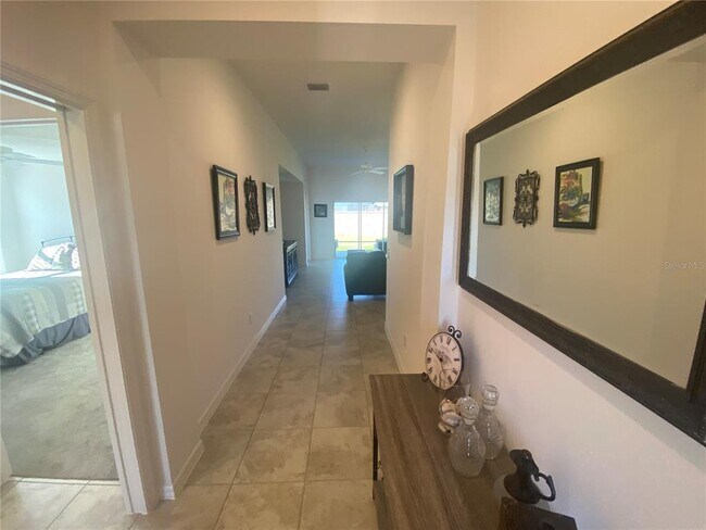 Foto del edificio - 1849 Alton Ave