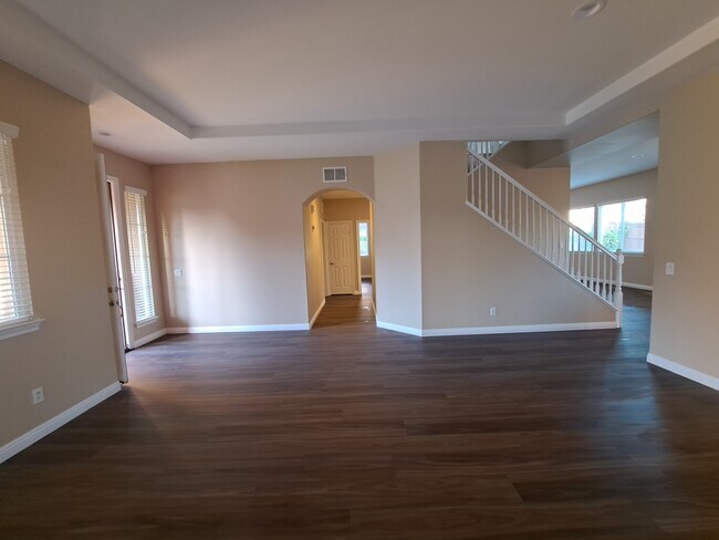 Foto del edificio - 27891 Blackhawk Rd