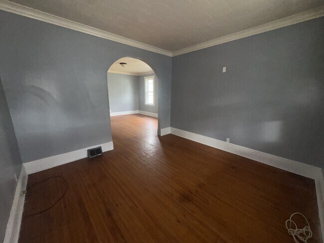 Foto del edificio - 23 Rogers Ave