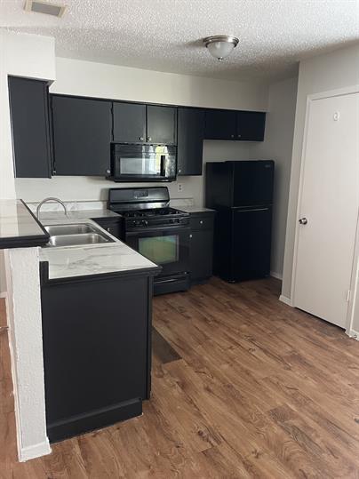 Foto principal - 9806 Roxanna Dr