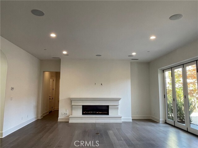 Building Photo - 106 Quiet Pl