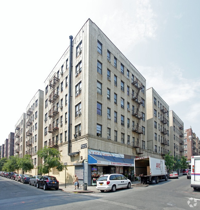 774798 Lydig Ave, Bronx, NY 10462 Apartments Bronx, NY