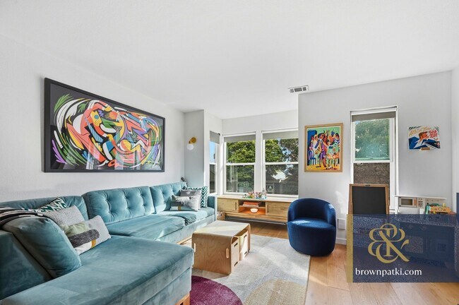 Foto del edificio - 24 Blair Terrace