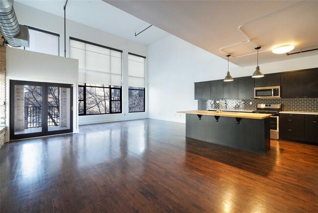 Foto del edificio - 411 Brazos St