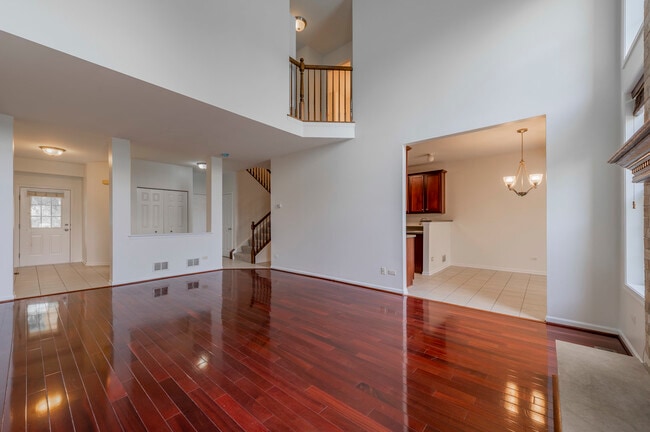 Building Photo - 1226 Bradley Cir
