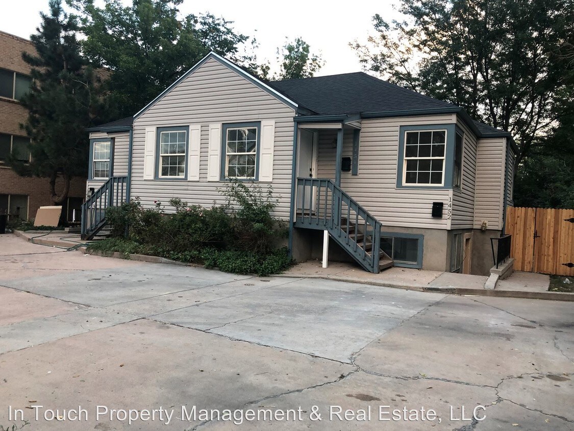 Primary Photo - 2 br, 1 bath Apartment - 1452 Ivy Street