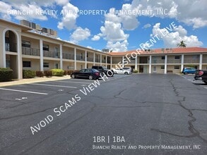 Building Photo - 10351 Regal Dr