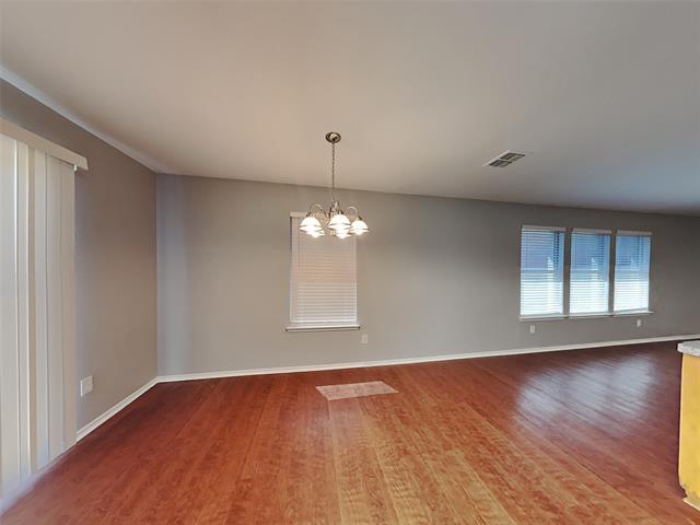Building Photo - 2057 Wildwood Dr