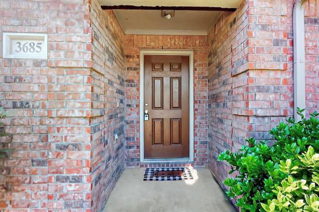Foto principal - 3685 Laurel Crossing Dr