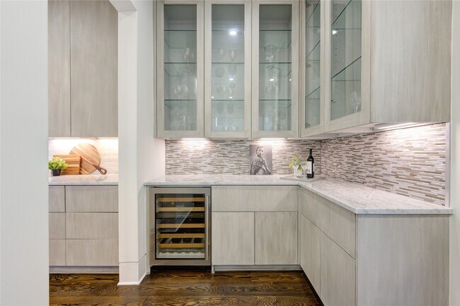 Foto del edificio - 5202 Chesapeake Way