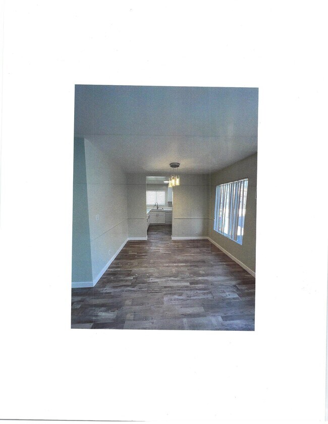 dinning room - 1472 S Wooster St