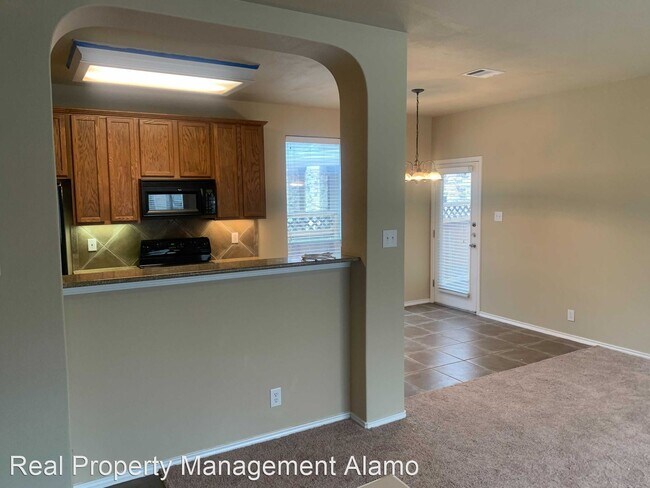 Building Photo - 3 br, 2.5 bath House - 6735 Biscay Bay