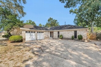 Building Photo - 23918 Spring Gum Dr