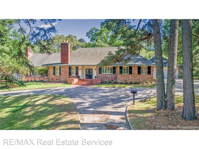 Foto del edificio - 7708 Creswell Rd