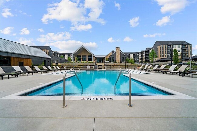 Building Photo - 7000 Renaissance Pkwy