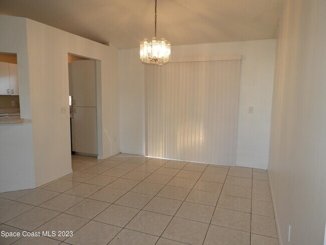 Foto del edificio - 1380 Rila St SE