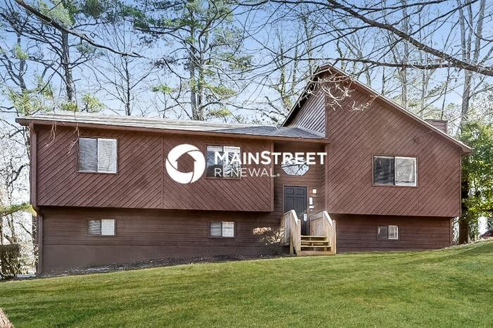 Foto principal - 3 Bedroom Pet-Friendly Home in Marietta, G...